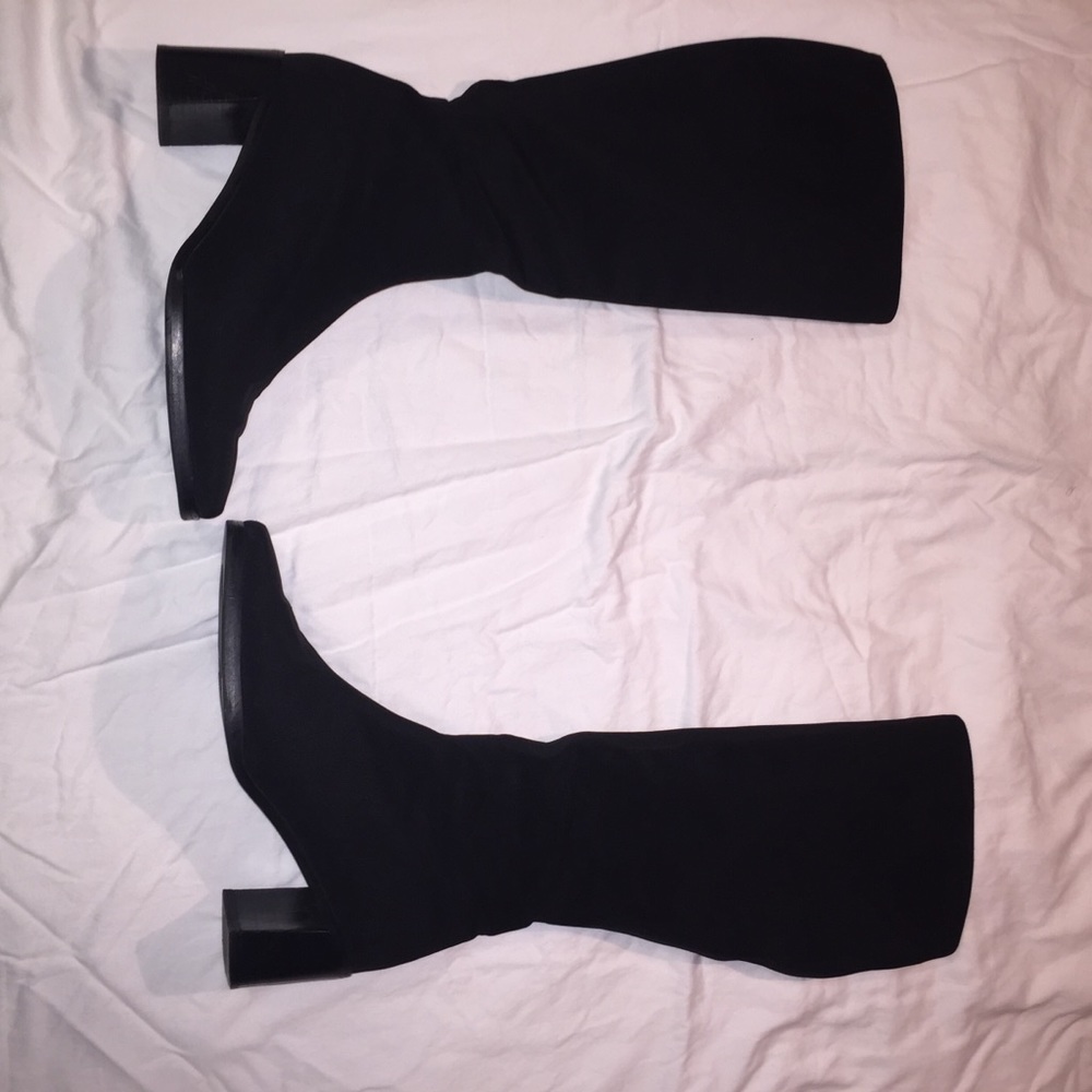 Black thigh boots